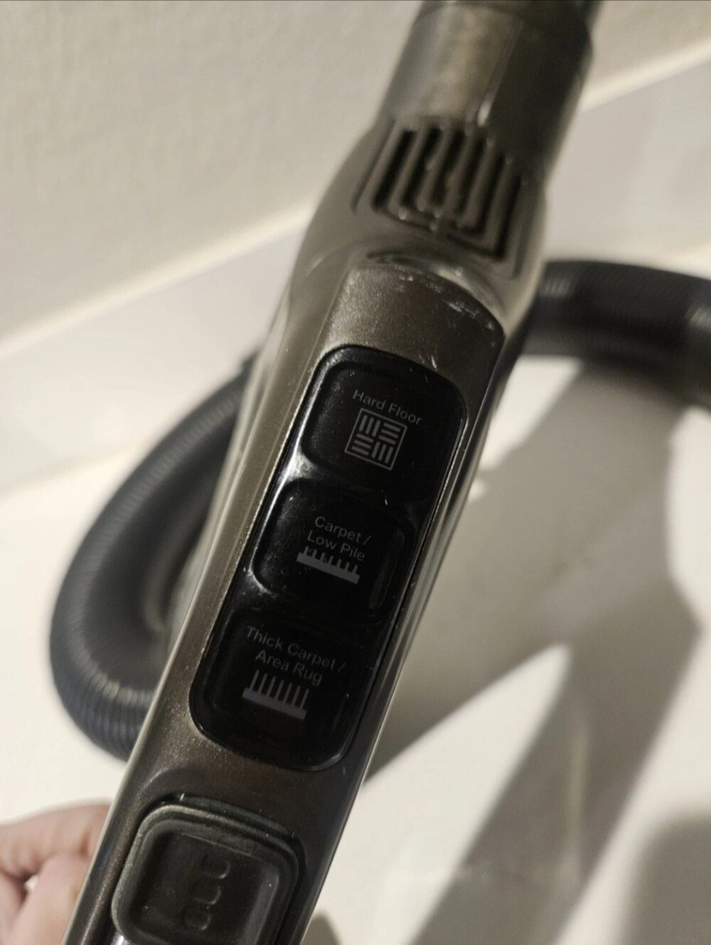 Shark Apex Vacuum AZ1000 AZ1002 Main Hose Handle Genuine Tested Works - Picture 4 of 6
